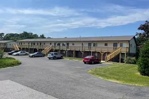 1004 Salisbury St, Kernersville, NC 27284 - Photo 1