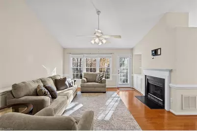 2 Cardwell Point, Greensboro, NC 27407 - Photo 3