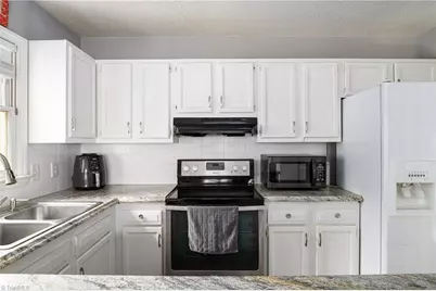 4809 Barkas Drive, Winston-Salem, NC 27106 - Photo 5