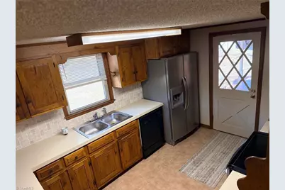 226 White Plains Road, Roaring River, NC 28669 - Photo 3