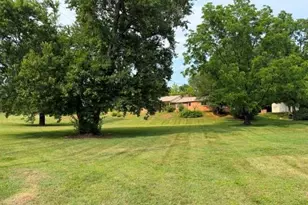 226 White Plains Rd, Roaring River, NC 28669 - Photo 3