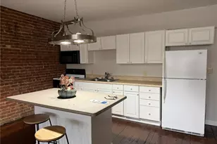 105 W Main St, Elkin, NC 28621 - Photo 7