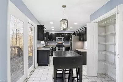 156 Cedar Bluff Court, Thomasville, NC 27360 - Photo 9