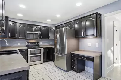 156 Cedar Bluff Court, Thomasville, NC 27360 - Photo 11