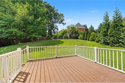 110 Chestnut Hill Court, Winston-Salem, NC 27106 - Photo 37