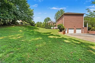 110 Chestnut Hill Ct, Winston-Salem, NC 27106 - Photo 11