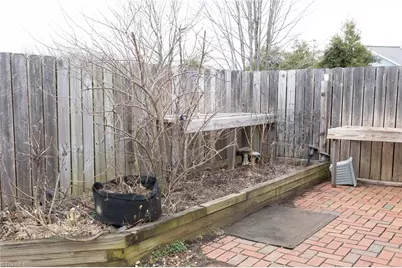 814 Guilford College Road #133, Greensboro, NC 27409 - Photo 25