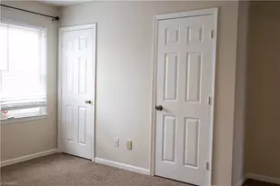 814 Guilford College Rd, Greensboro, NC 27409 - Photo 15