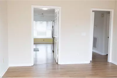 814 Guilford College Road #133, Greensboro, NC 27409 - Photo 5