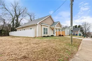 1322 E 1st St, Winston-Salem, NC 27101 - Photo 7