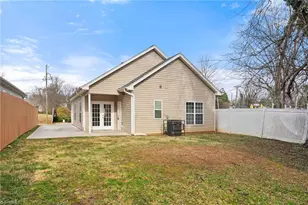 1322 E 1st St, Winston-Salem, NC 27101 - Photo 37