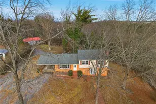 1625 Brushy Mountain Rd, Wilkesboro, NC 28697 - Photo 39