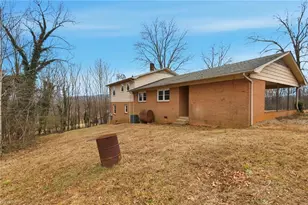1625 Brushy Mountain Rd, Wilkesboro, NC 28697 - Photo 41
