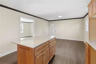 1625 Brushy Mountain Rd, Wilkesboro, NC 28697 - Photo 11