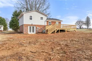 115 Robert Dr, State Road, NC 28676 - Photo 29