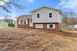 115 Robert Dr, State Road, NC 28676 - Photo 33