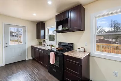 115 Robert Drive, State Road, NC 28676 - Photo 9