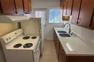 1610 N Northwest Blvd, Winston-Salem, NC 27104 - Photo 5