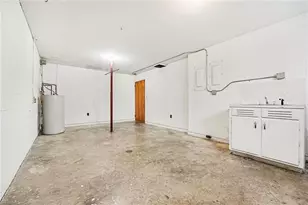 914 Oakcrest Dr, Reidsville, NC 27320 - Photo 31