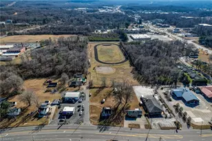 148 E Meadow Rd, Eden, NC 27288 - Photo 35