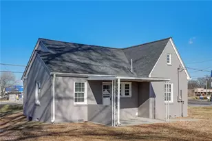 148 E Meadow Rd, Eden, NC 27288 - Photo 5