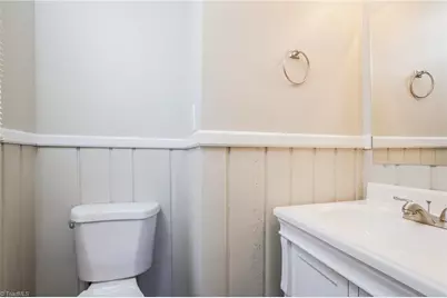 1521 Drumcliffe Road, Winston-Salem, NC 27103 - Photo 13