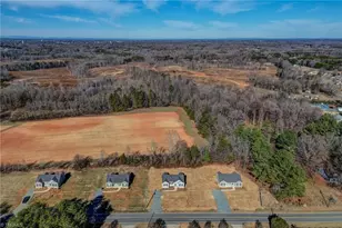 527 Grooms Rd, Reidsville, NC 27320 - Photo 37