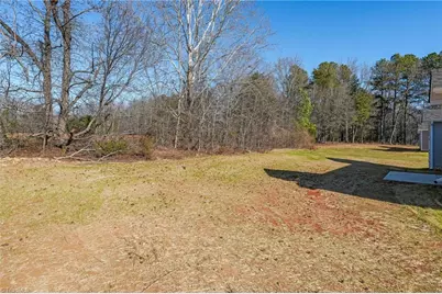 527 Grooms Road, Reidsville, NC 27320 - Photo 5