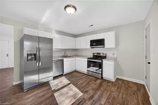 1308 Boundary Ave, High Point, NC 27260 - Photo 9