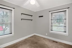 1602 Larkin St, High Point, NC 27262 - Photo 7