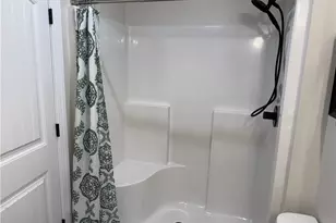 164 Holland Ln, Thomasville, NC 27360 - Photo 15