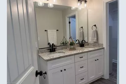 164 Holland Lane, Thomasville, NC 27360 - Photo 11