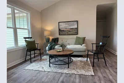 164 Holland Lane, Thomasville, NC 27360 - Photo 5