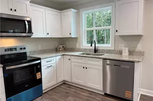 164 Holland Ln, Thomasville, NC 27360 - Photo 5