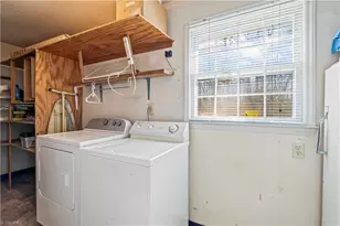 2227 Meloine Ln, Greensboro, NC 27407 - Photo 33