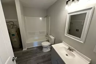 1617 Mcpherson St, Greensboro, NC 27405 - Photo 7