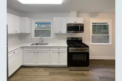 4043 Larkspur Place, Winston-Salem, NC 27105 - Photo 11