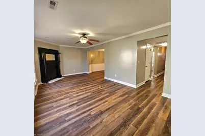 3959 #E Valley Court, Winston-Salem, NC 27106 - Photo 7