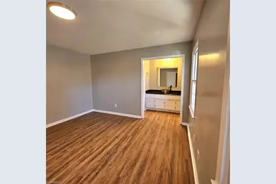 3959 #E Valley Court, Winston-Salem, NC 27106 - Photo 11