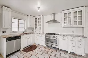 1802 W Market St, Greensboro, NC 27403 - Photo 11