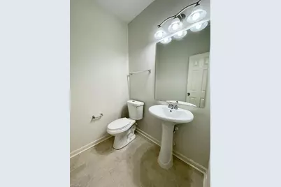 102 Manhattan Avenue, Greensboro, NC 27407 - Photo 21