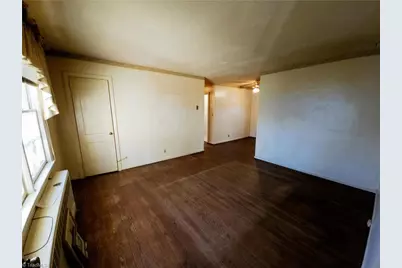 1400 Roslyn Drive #15B, Burlington, NC 27215 - Photo 3