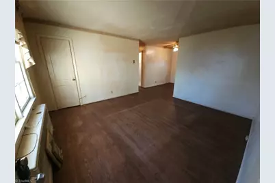 1400 Roslyn Drive #15B, Burlington, NC 27215 - Photo 11