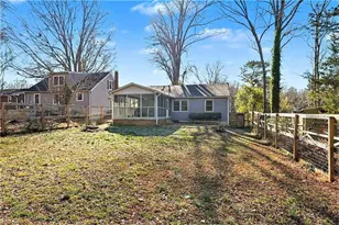 2229 Cherokee Ln, Winston-Salem, NC 27103 - Photo 25