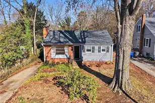 2229 Cherokee Ln, Winston-Salem, NC 27103 - Photo 3