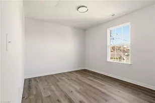 858 W 12th St, Winston-Salem, NC 27105 - Photo 23