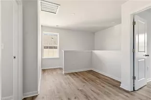 858 W 12th St, Winston-Salem, NC 27105 - Photo 13