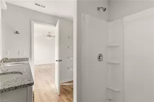 858 W 12th St, Winston-Salem, NC 27105 - Photo 17