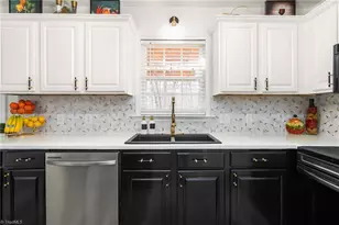 107 Cottonwood Ln, Summerfield, NC 27358 - Photo 19