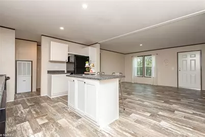 2113 Green Haven Court, Morganton, NC 28655 - Photo 9